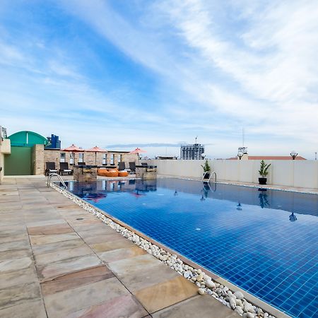 Nova Suites Pattaya By Compass Hospitality Exteriör bild