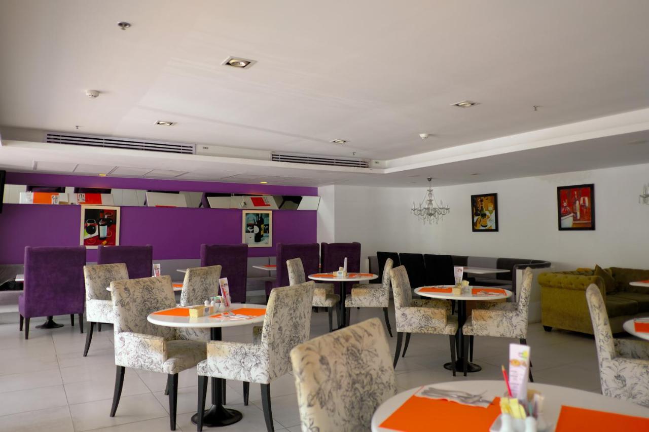Nova Suites Pattaya By Compass Hospitality Exteriör bild