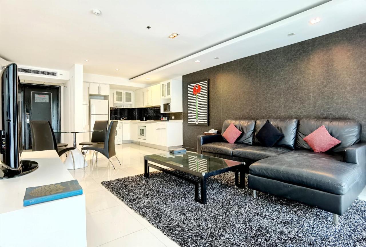 Nova Suites Pattaya By Compass Hospitality Exteriör bild